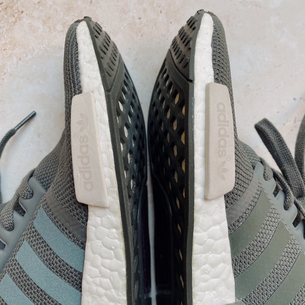Adidas NMD_R1 Shoes in Olive Maroon - Picture 8 of 15